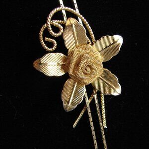 Vintage 80's Jonell Gold Tone Lariat NECKLACE w/Mesh Rose Flower Slider E45
